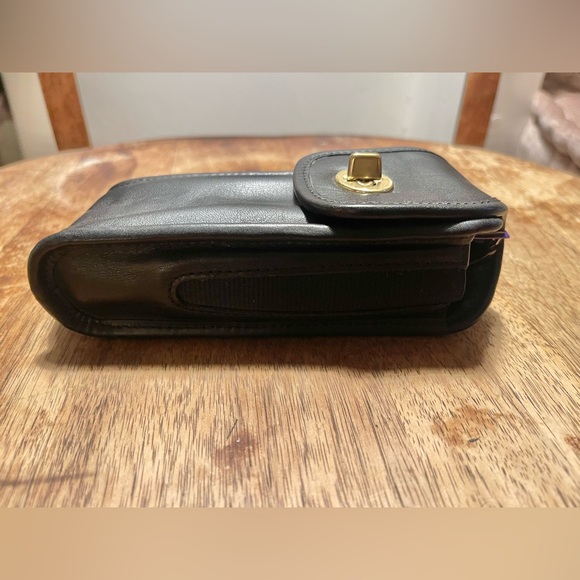 Vintage Black Coach Phone Case - Picture 5 of 9